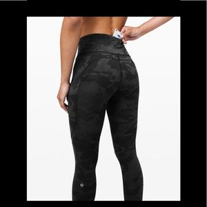 Lululemon 🍋 Fast and Free Reflective Tight 25”